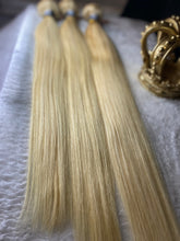 Load image into Gallery viewer, 26" Blonde Hair Bundle